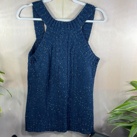 DECREE Sleeveless Open Neck Sweater - NWOT - Picture 7 of 7